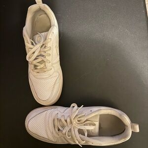 Nike White Men's Sneakers